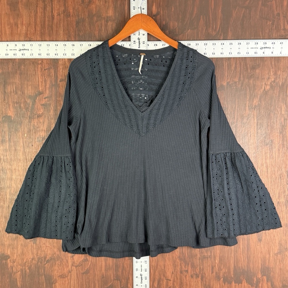 FREE PEOPLE Parisian‎ Nights Thermal Lace Flare Bell Sleeve Top Black Womens XS